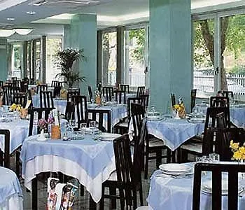 Hotel Ideal Bianchini 3*