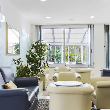 Hotel Ideal Bianchini 3*