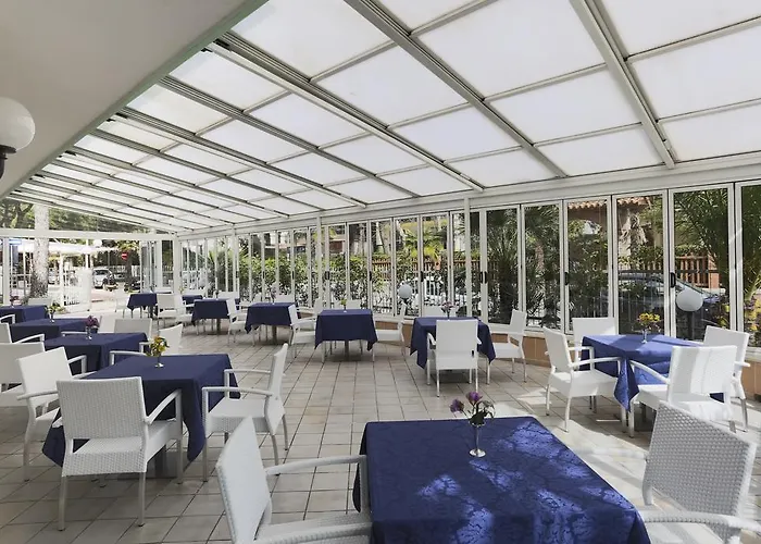 Ideal Bianchini 호텔 리치오네